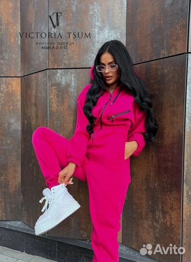 Комбинезон женский