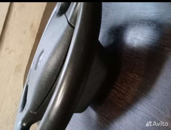 Руль на приору