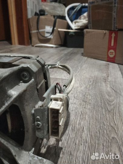 Двигатель стиральной машины indesit