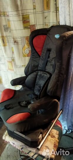 Продаю автокресло