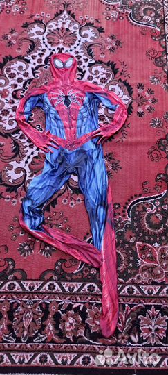 Костюм человек паук