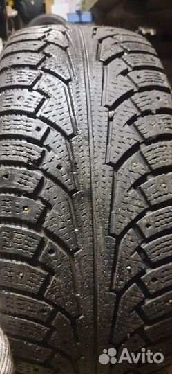 Nokian Tyres Hakkapeliitta 5 SUV 255/60 R18 112