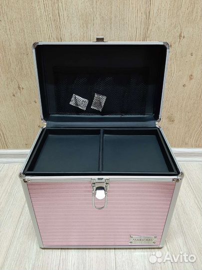 Бьюти кейс для косметики Mary Kay