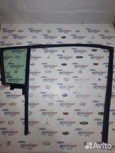 Форточка двери задняя правая Kia Sportage 3 2.0