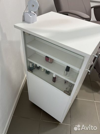 Тумба для педикюра