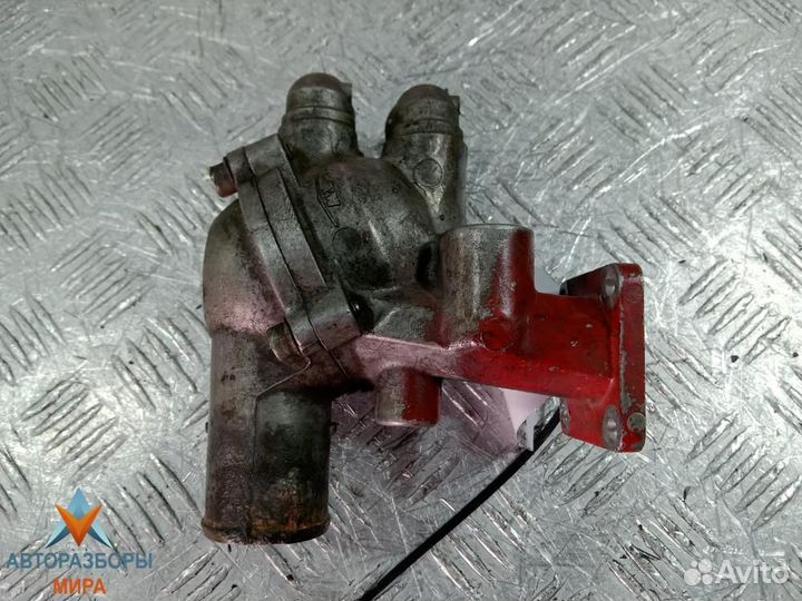 Корпус термостата Jeep Grand Cherokee WJ 1999