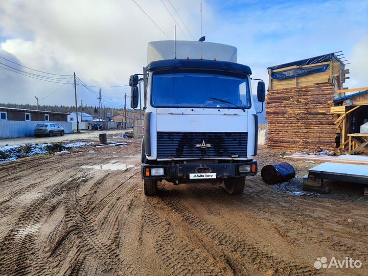 МАЗ 6303А8-328 с КМУ, 2010