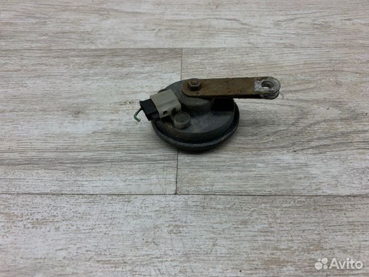 Сигнал клаксон Toyota Avensis универсал 1adftv