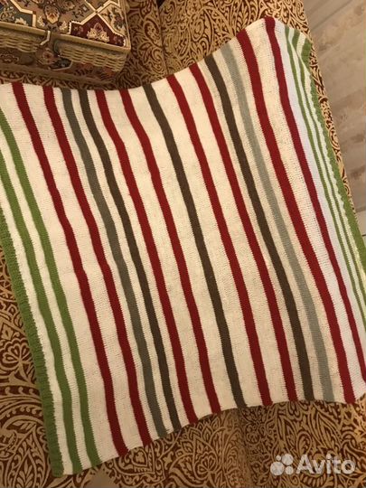 Вязаное детское одеяло / плед