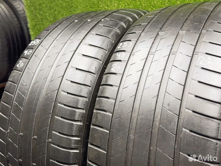 Bridgestone Turanza T005 255/40 R20