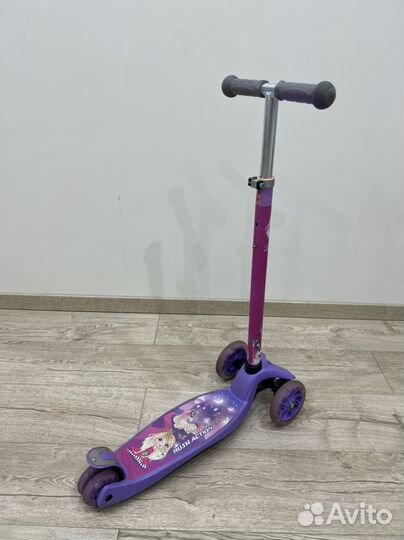 Самокат детский трехколесный
