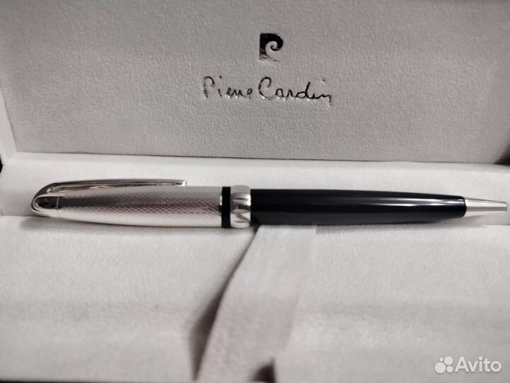 Ручка шариковая Pierre Cardin подарочный набор