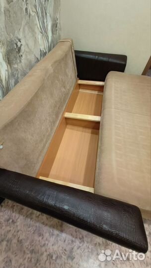 Диван прямой раскладной бу