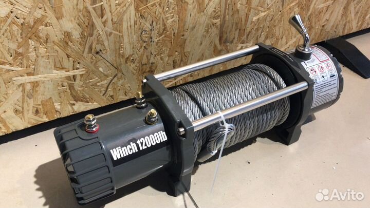 Лебедка 12V 5.5 тонн EW12000 металлический трос