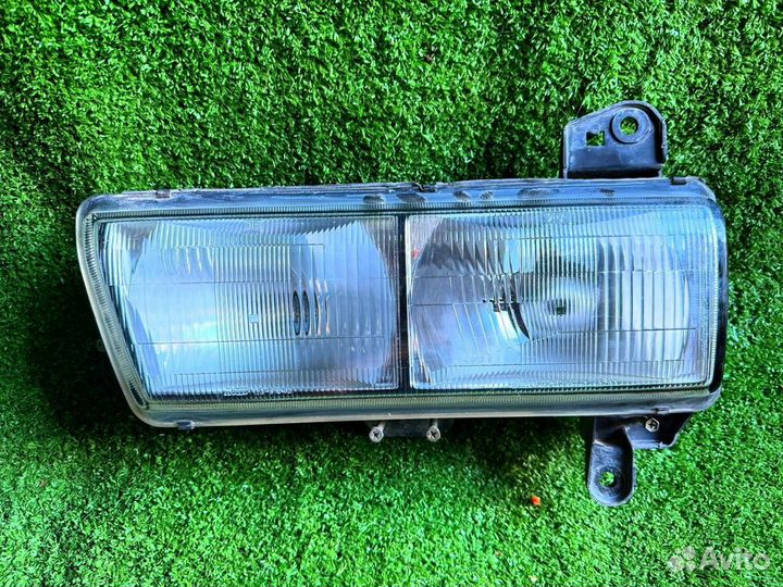 324 фара на mazda titan