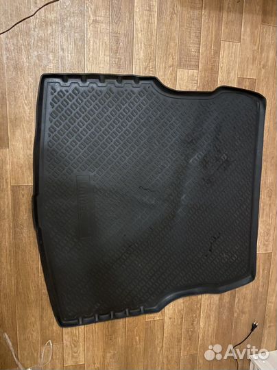 Коврик в багажник альмера g15