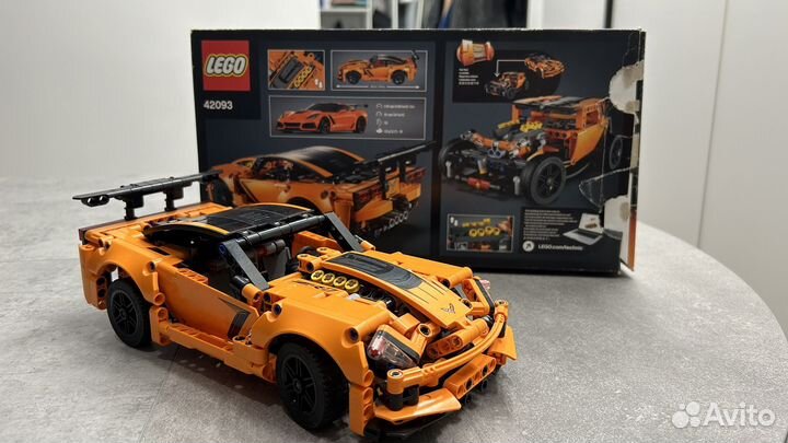 Lego Technic 42093 Chevrolet Corvette ZR1