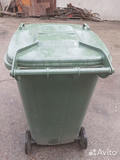 Контейнер для мусора 240 литров