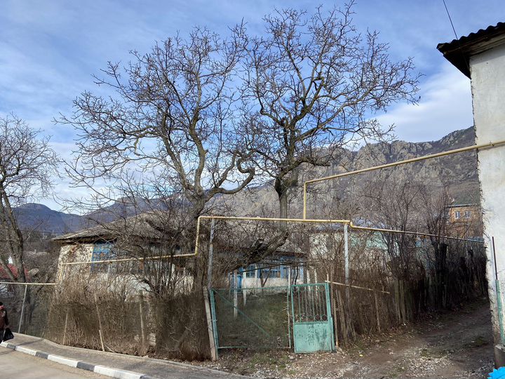 Дом 129 м² на участке 7,2 сот.