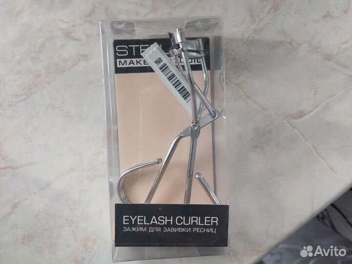 Новый зажим для завивки ресниц Stellary