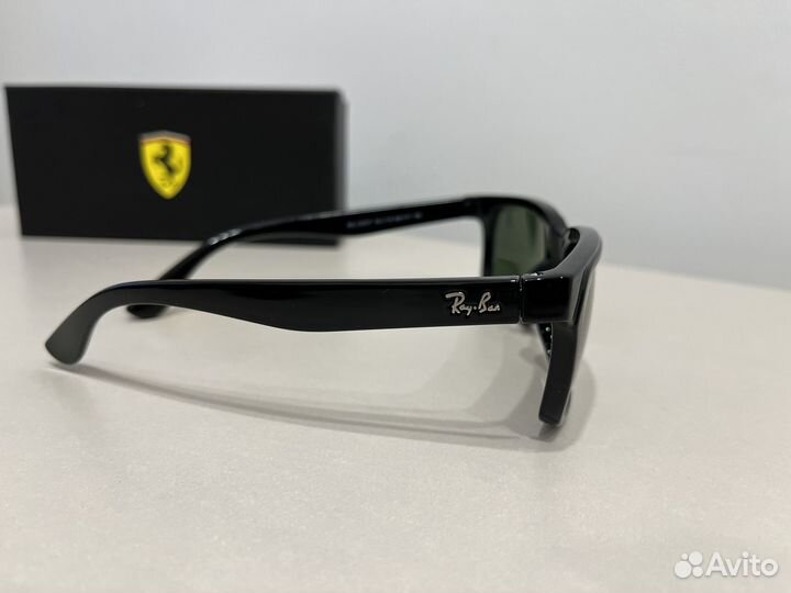 Очки Ray Ban новые Ferrari