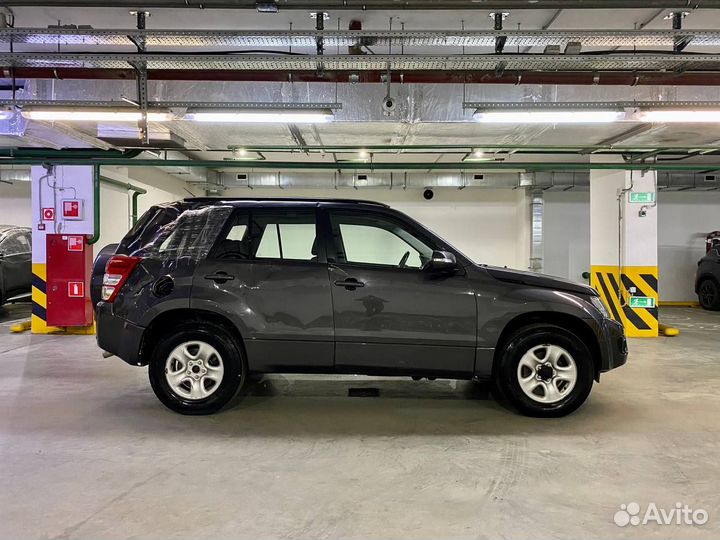 Suzuki Grand Vitara 2.0 МТ, 2013, битый, 136 448 км