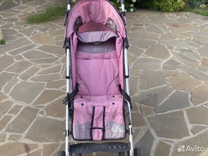 Прогулочная коляска