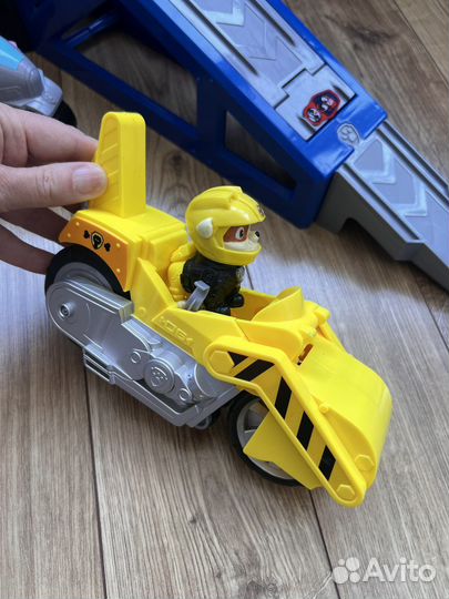 Игрушки щенячий патруль база и щенки