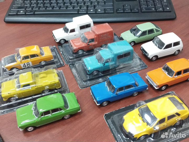 Модели 1:43 автомобили иж