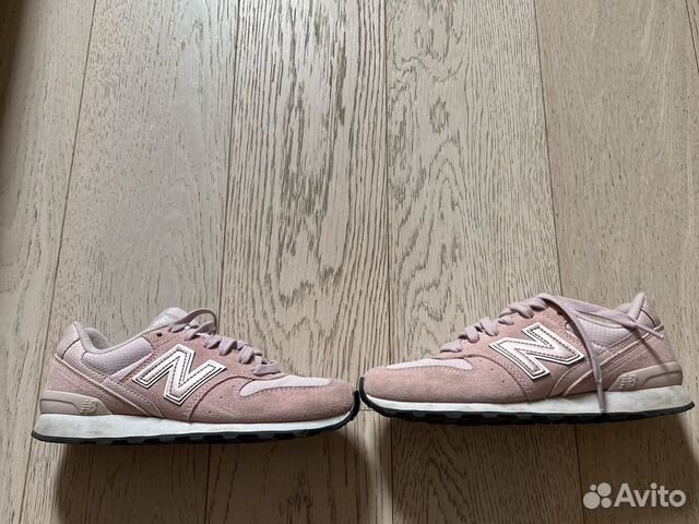 Кроссовки женские new balance