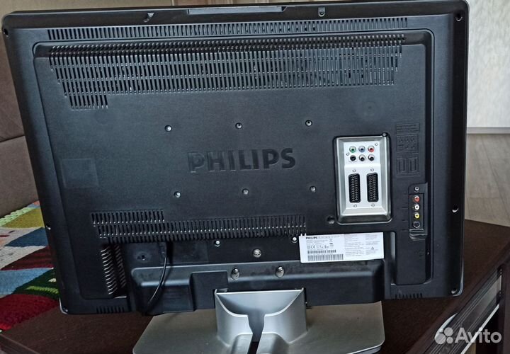 Телевизор philips бу 26PF9531