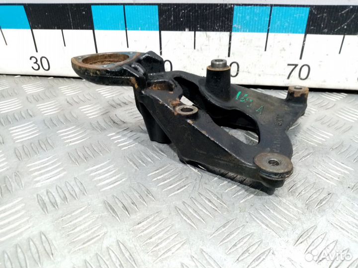 Б/У Кронштейн приводных роликов VW Crafter#003