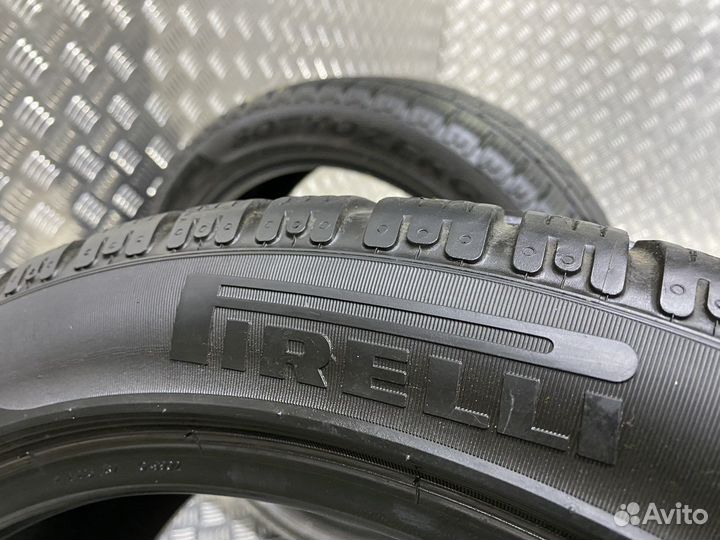 Pirelli Winter Sottozero 240 Serie II 215/45 R18 93V