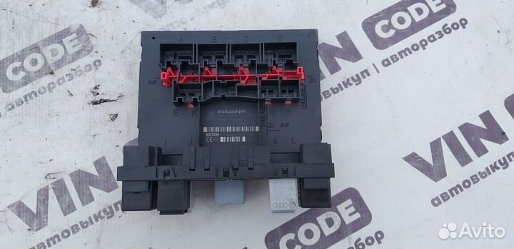 Блок управления бортовой сети Volkswagen Golf 5