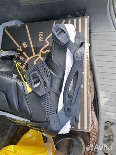 Крепления для сноуборда Drake fifty