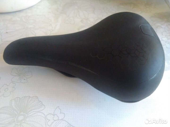 Велосипедное седло stern