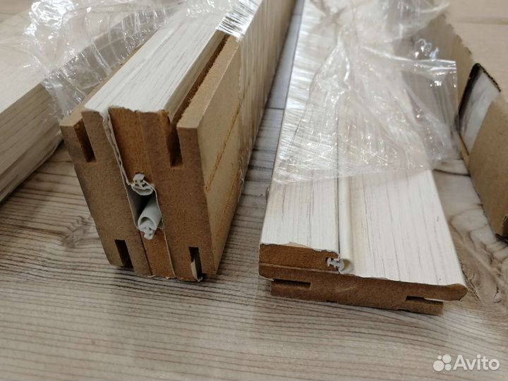 Дверь межкомнатная 600 новая, без двух наличников