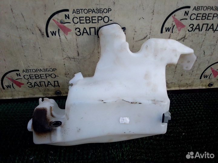 Renault kaptur Бачок омывателя 2020