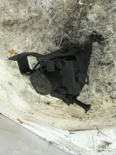 Блок ABS (насос) Hyundai Solaris