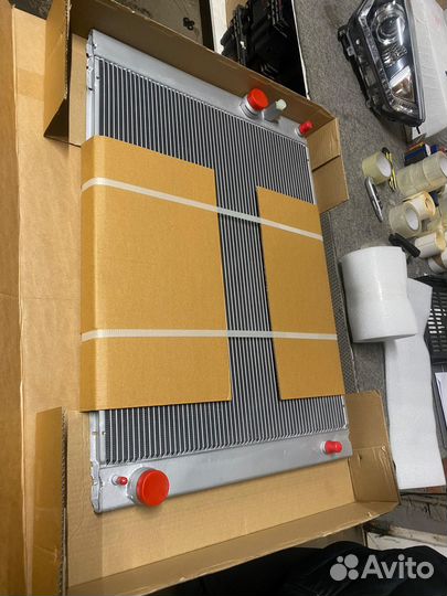 Радиатор охлаждения BMW 5 E60/E61 2003 - 2010