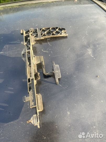 Салазки люка mercedes 124