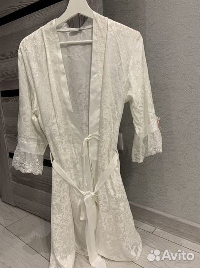 Свадебный халат