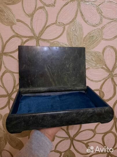 Шкатулка из натурального камня