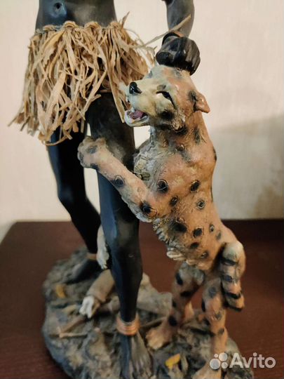 Африканские статуэтки