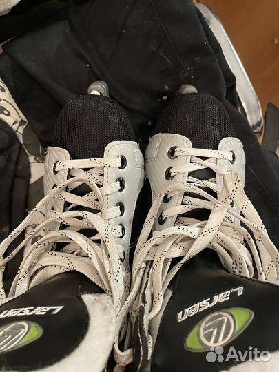 Коньки хоккейные larsen