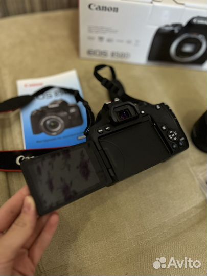 Зеркальный фотоаппарат canon 850d