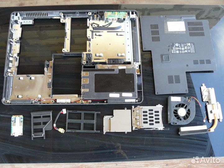 Ноутбук по запчастям Acer Extensa 5220