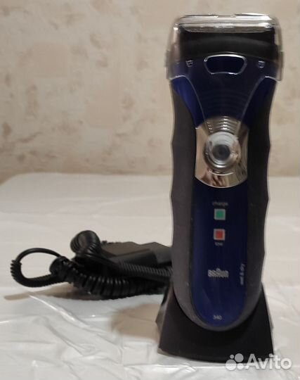 Электрическая бритва Braun Series S3 340