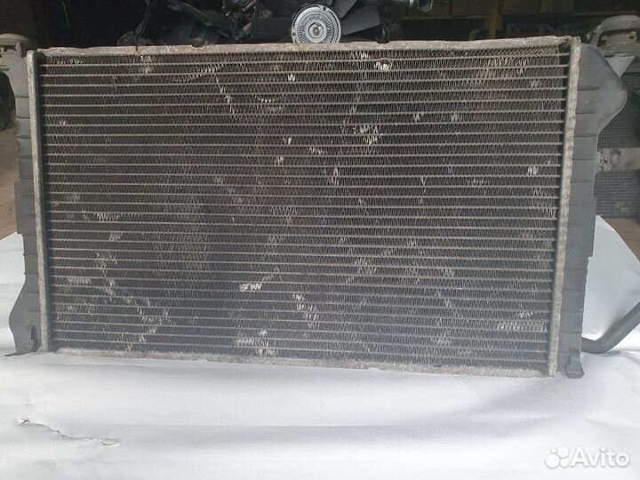 Радиатор Ford Focus 98-04г