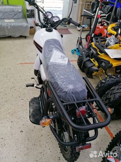Мопед Colt White 50cc (110) спици